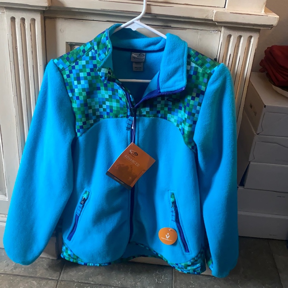 NWT Youth L (10-12) Champion C9 jacket